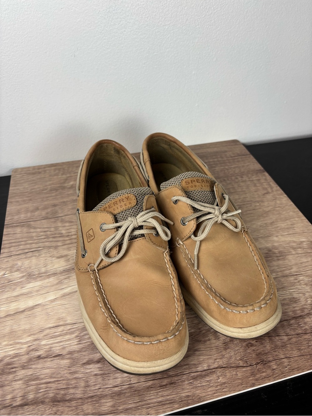 Sperry Light Brown Leather Men’s Boat Shoes